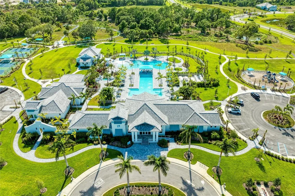 9920 CRYSTAL ISLE CIRCLE Sarasota, FL 34241