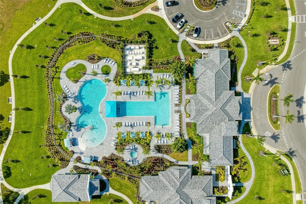 9920 CRYSTAL ISLE CIRCLE Sarasota, FL 34241
