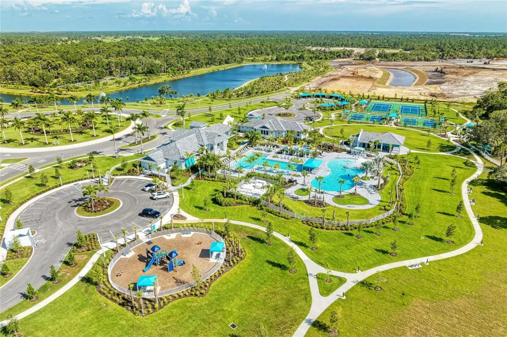 9920 CRYSTAL ISLE CIRCLE Sarasota, FL 34241