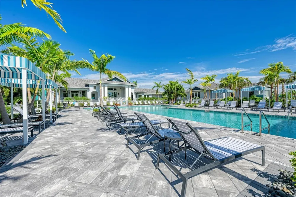 9920 CRYSTAL ISLE CIRCLE Sarasota, FL 34241