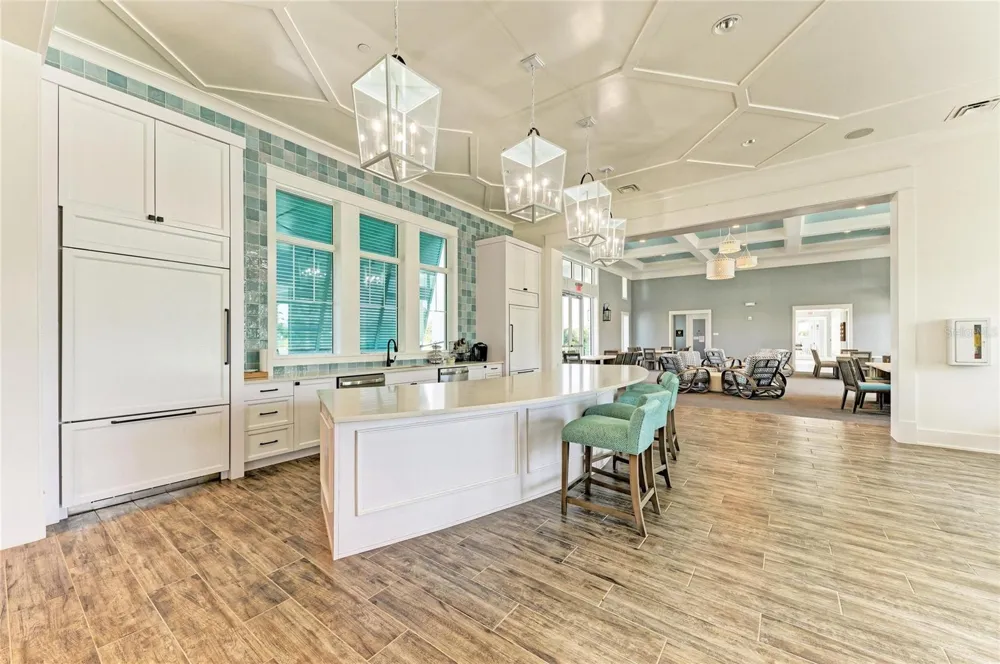 9920 CRYSTAL ISLE CIRCLE Sarasota, FL 34241