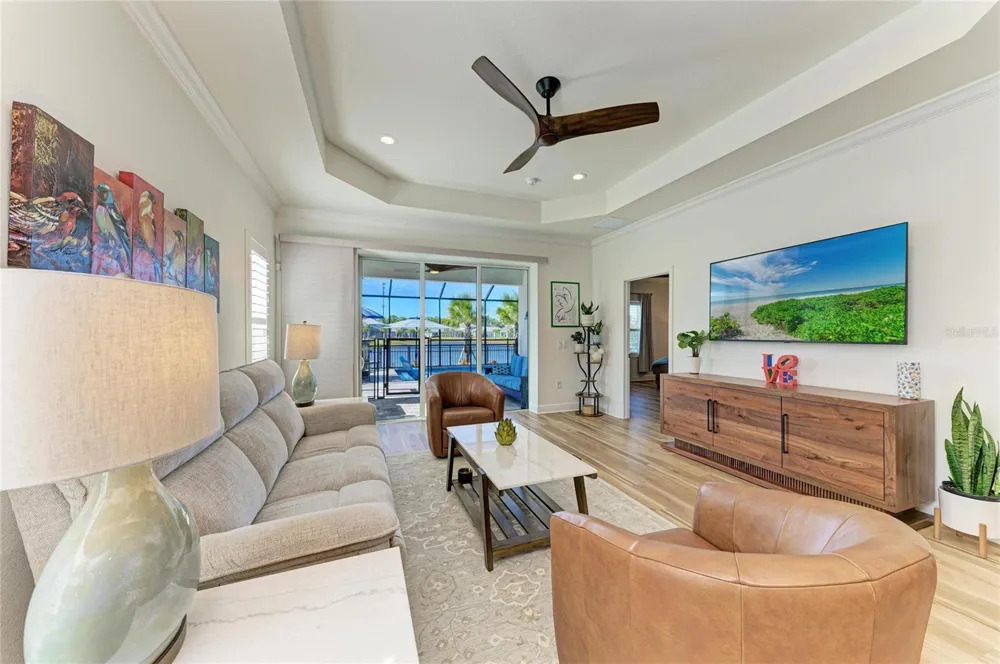9920 CRYSTAL ISLE CIRCLE Sarasota, FL 34241