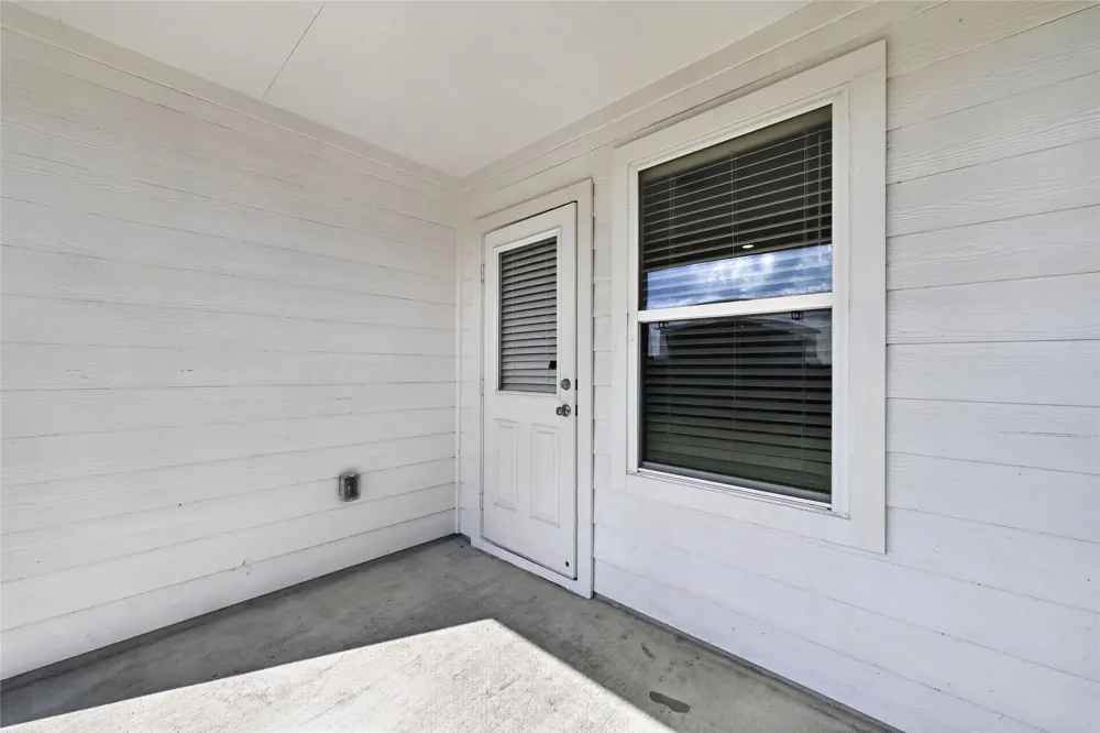 326 Richland Drive Lockhart, TX 78644