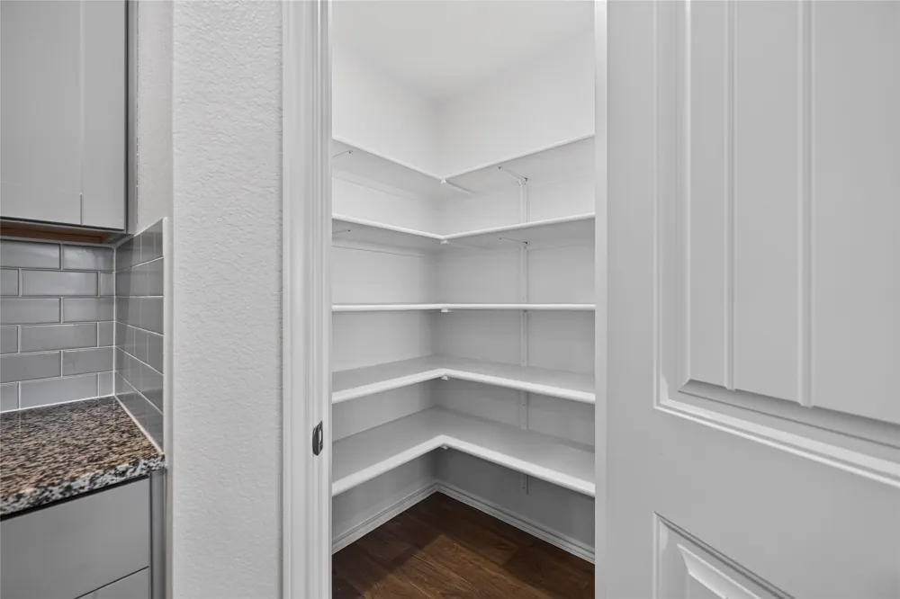 326 Richland Drive Lockhart, TX 78644