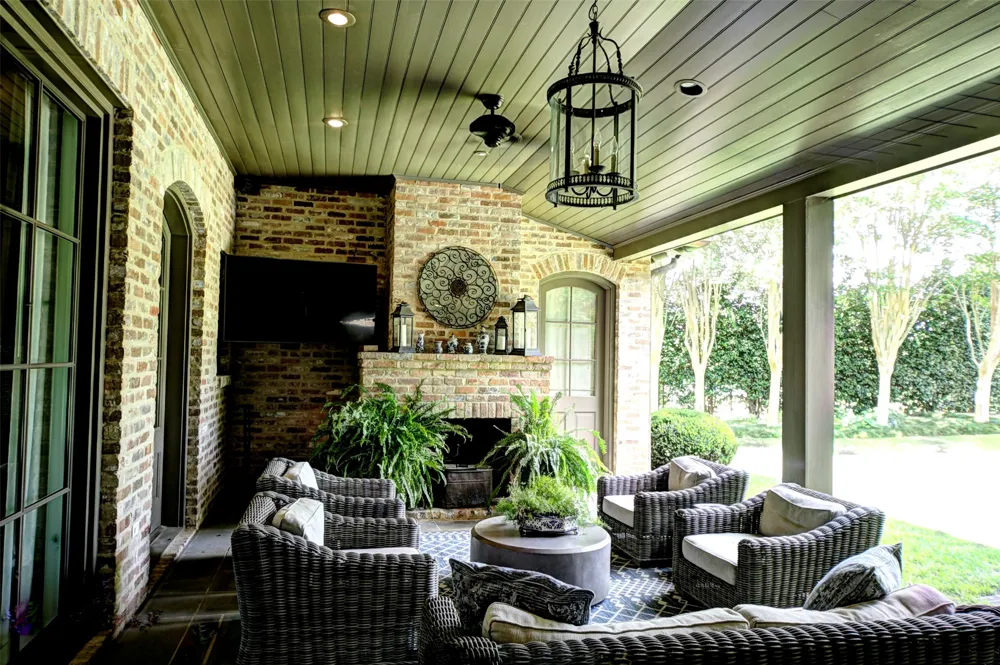 286 Starlight Drive Natchitoches, LA 71457