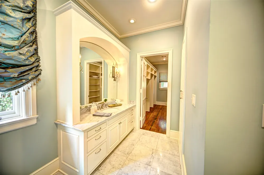 286 Starlight Drive Natchitoches, LA 71457