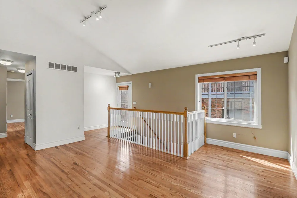 431 E Ferry Street Detroit, MI 48202