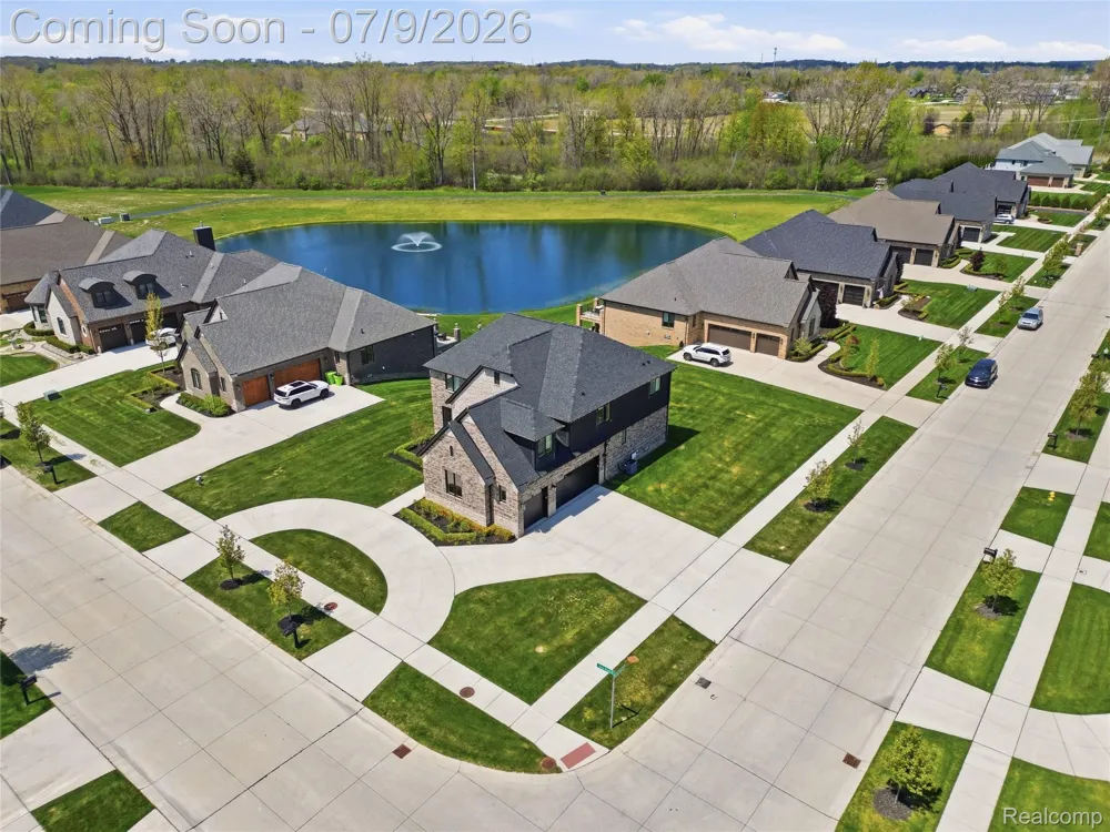 11963 Forest Brook Drive Washington Township, MI 48094