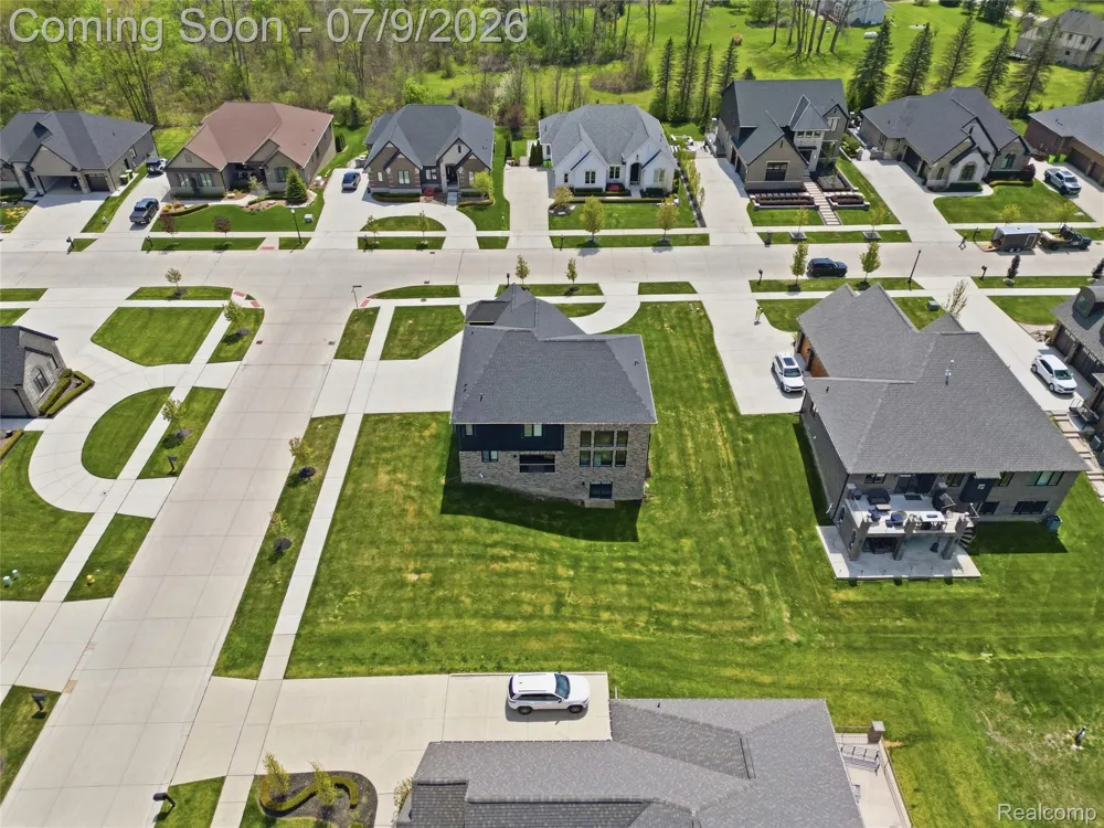 11963 Forest Brook Drive Washington Township, MI 48094