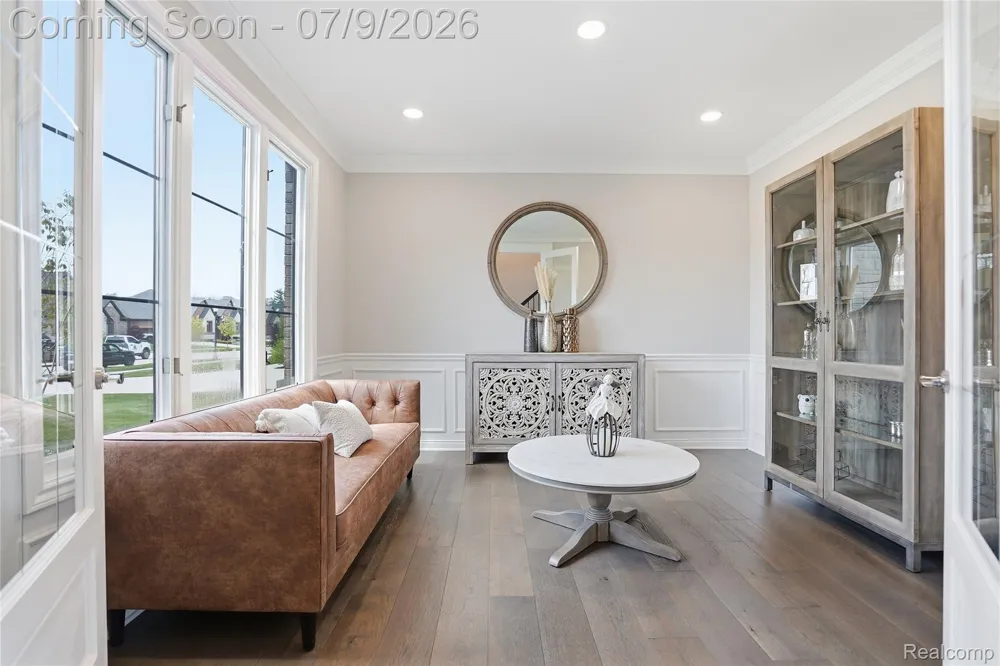 11963 Forest Brook Drive Washington Township, MI 48094