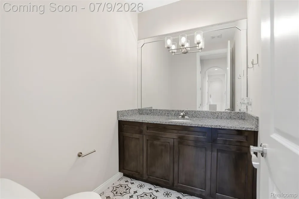 11963 Forest Brook Drive Washington Township, MI 48094