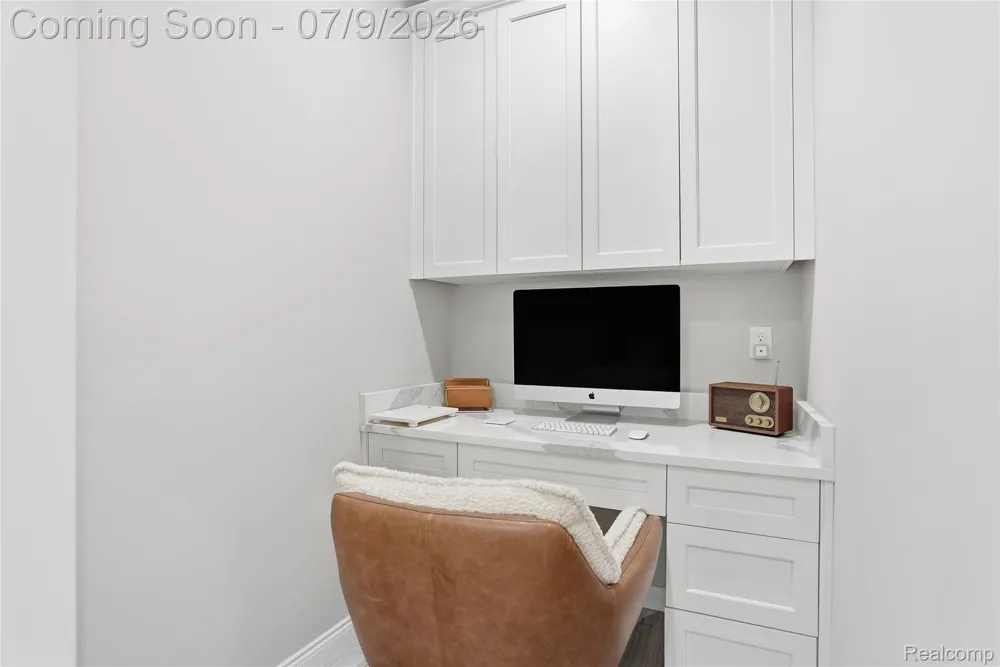 11963 Forest Brook Drive Washington Township, MI 48094