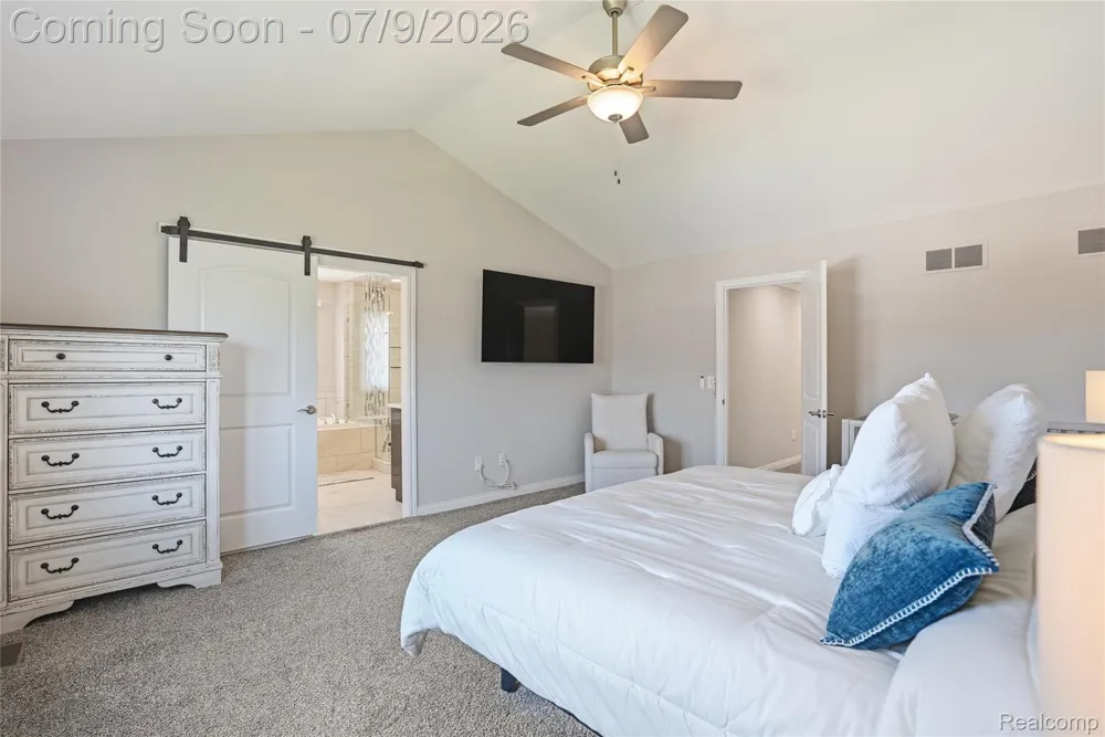 11963 Forest Brook Drive Washington Township, MI 48094