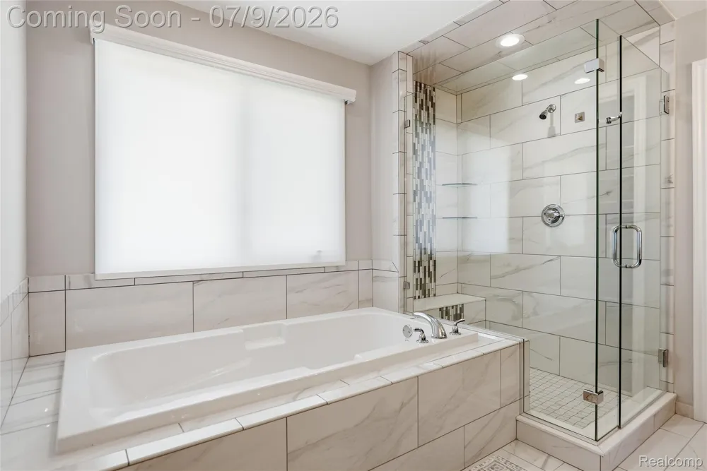 11963 Forest Brook Drive Washington Township, MI 48094