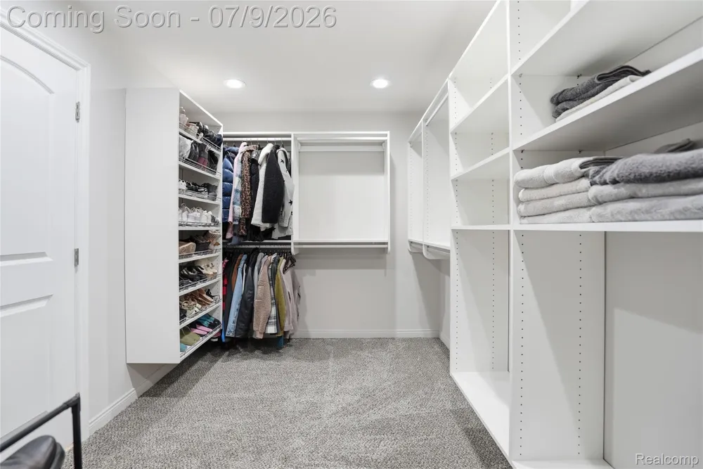11963 Forest Brook Drive Washington Township, MI 48094