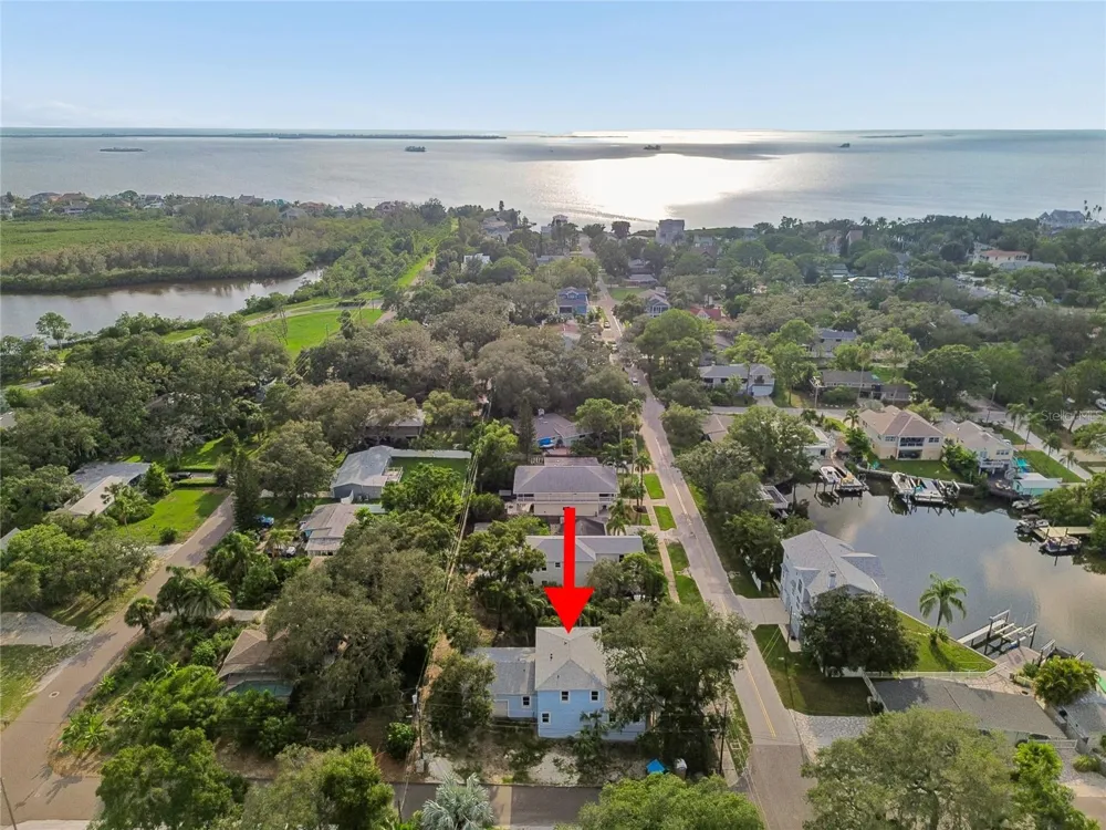 383 GEORGIA AVENUE Crystal Beach, FL 34681