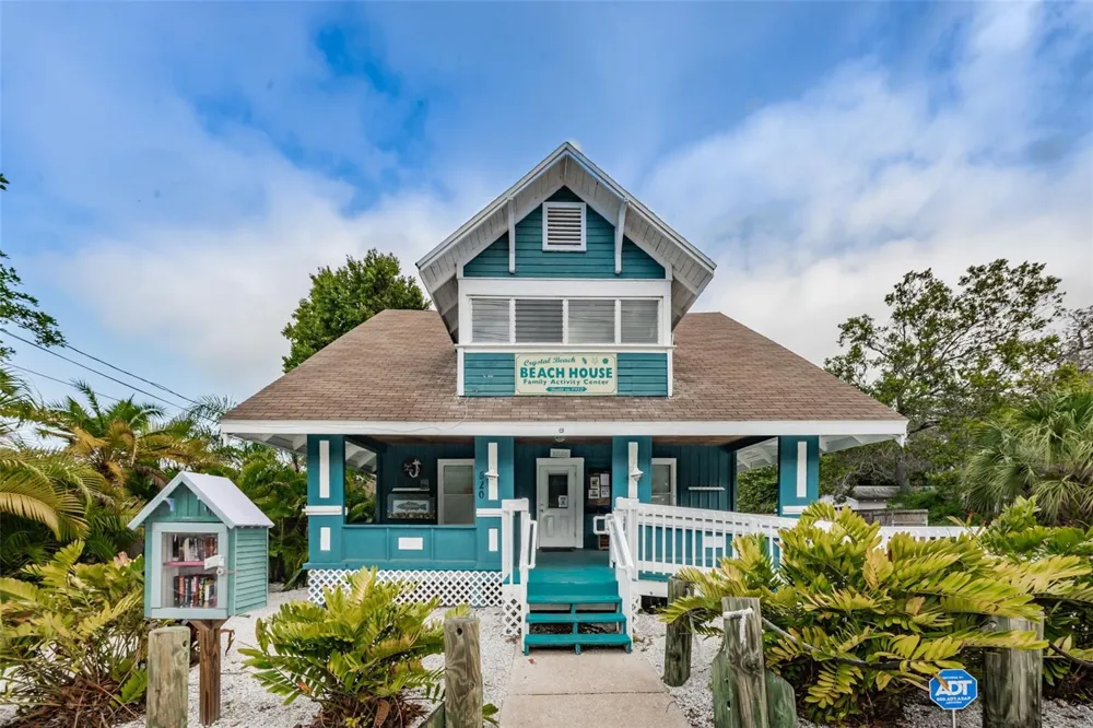 383 GEORGIA AVENUE Crystal Beach, FL 34681