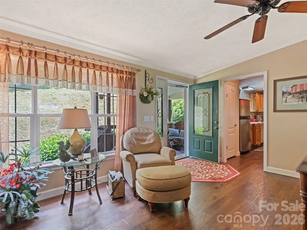 412 Gaddy Heights Waynesville, NC 28786