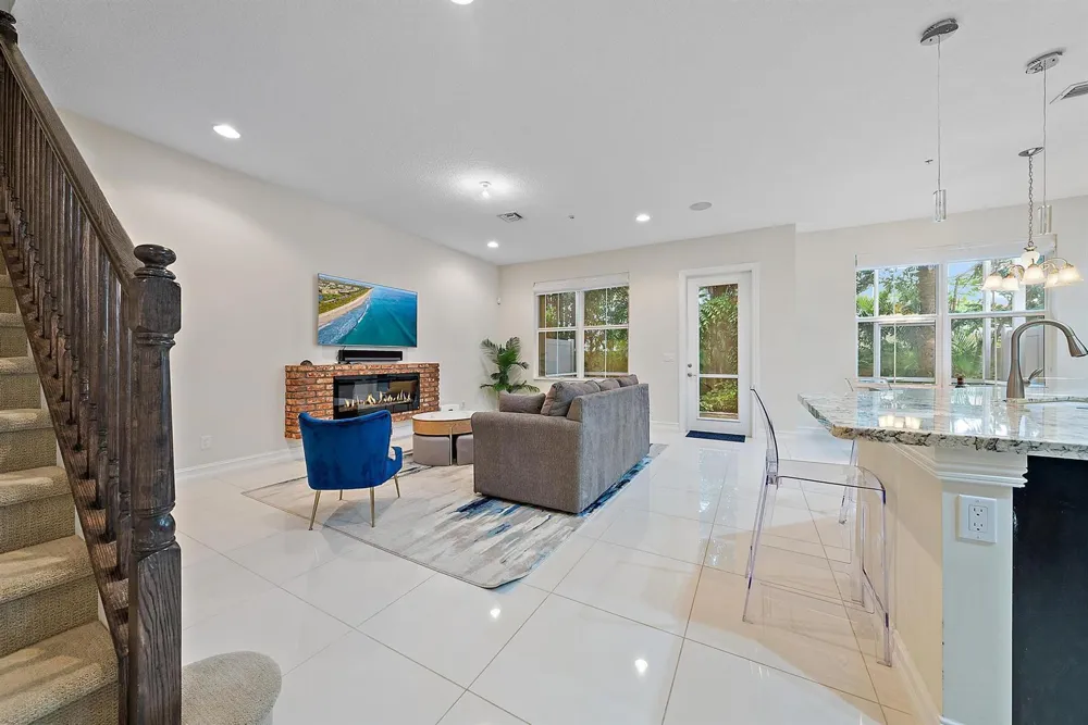 1843 Juno Landing Lane North Palm Beach, FL 33408