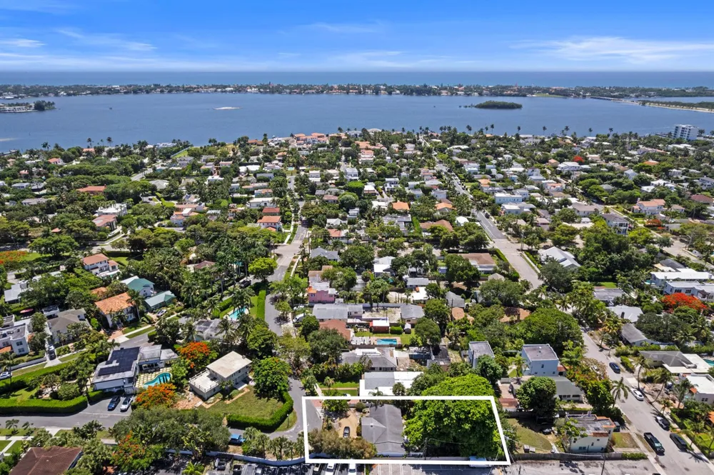 330 Marlborough Place West Palm Beach, FL 33405