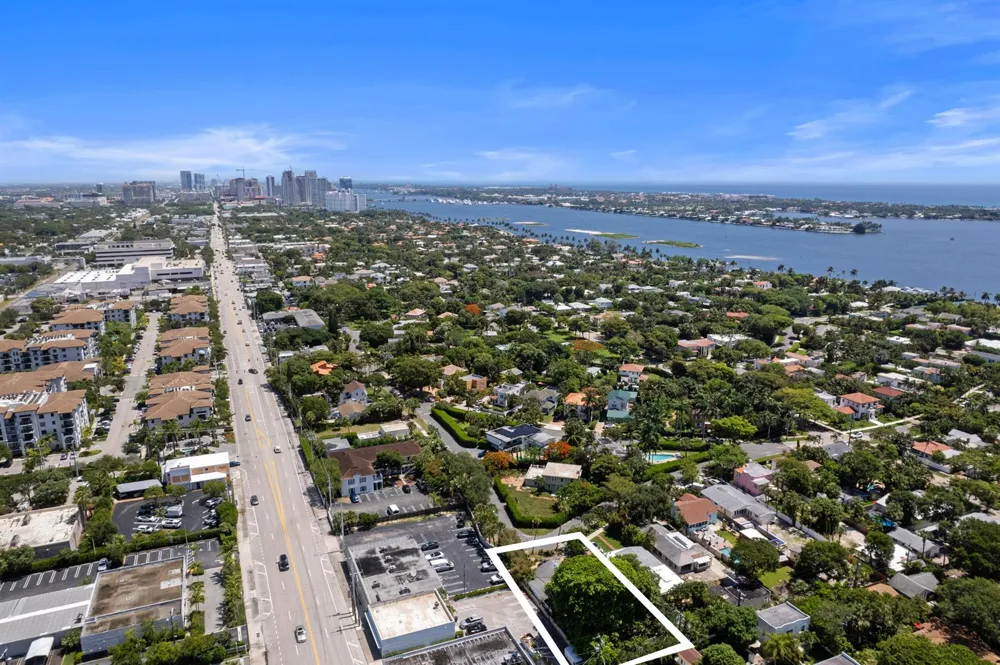 330 Marlborough Place West Palm Beach, FL 33405