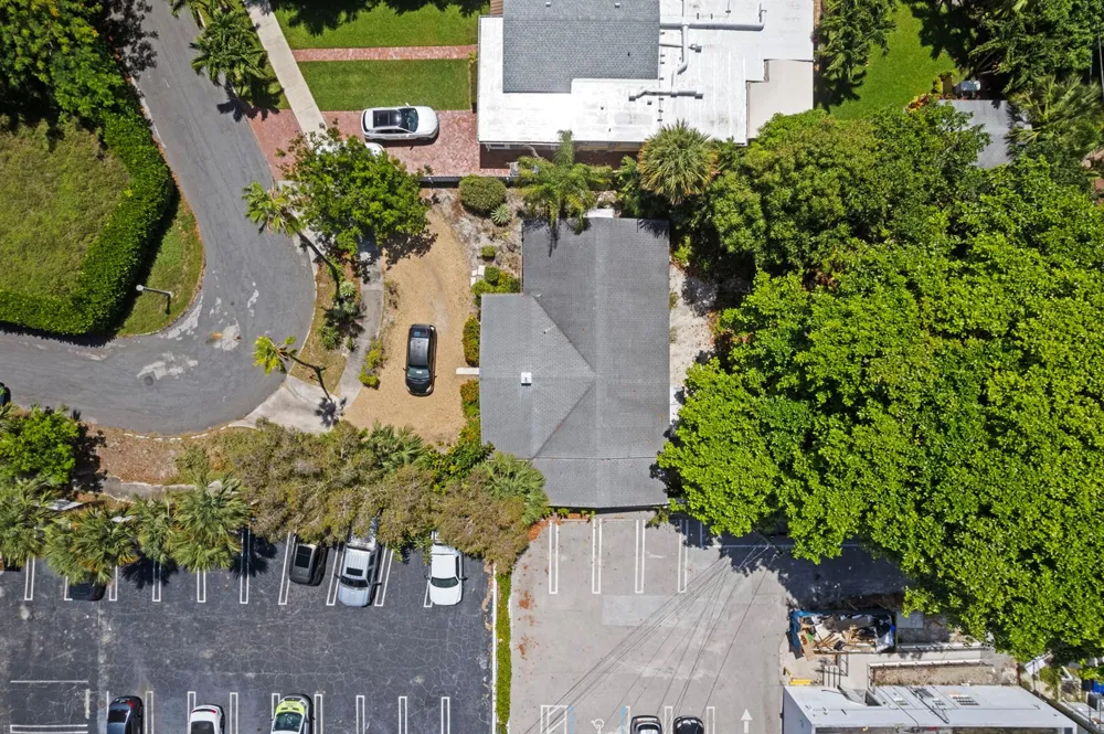 330 Marlborough Place West Palm Beach, FL 33405
