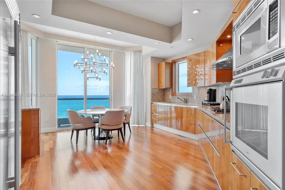 16051 Collins Ave #1102 Sunny Isles Beach, FL 33160