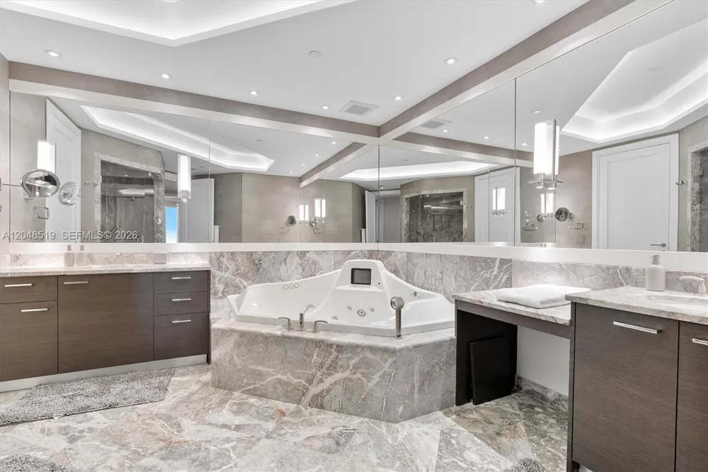 16051 Collins Ave #1102 Sunny Isles Beach, FL 33160