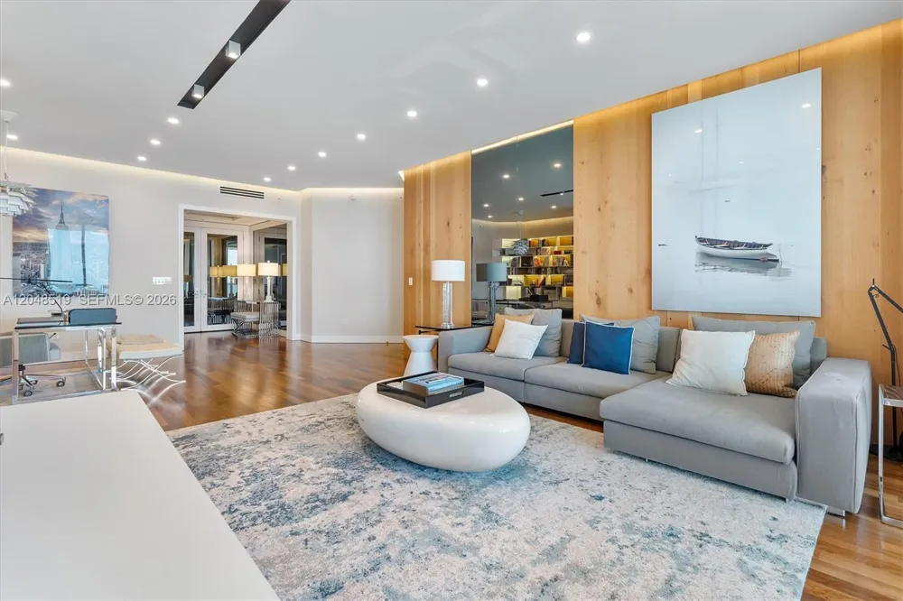 16051 Collins Ave #1102 Sunny Isles Beach, FL 33160