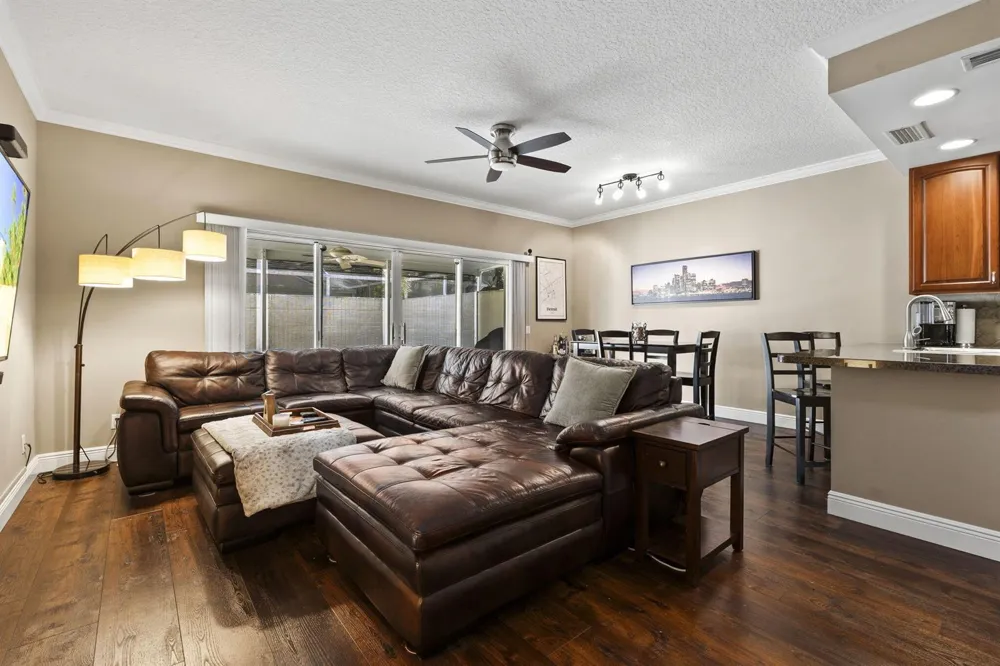 48 Live Oak Circle Jupiter, FL 33469