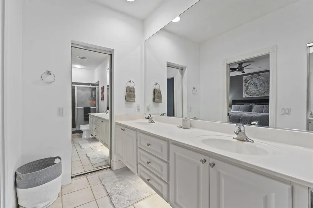 48 Live Oak Circle Jupiter, FL 33469