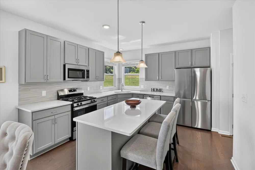 2747 Salt Springs Drive Saline Township, MI 48176