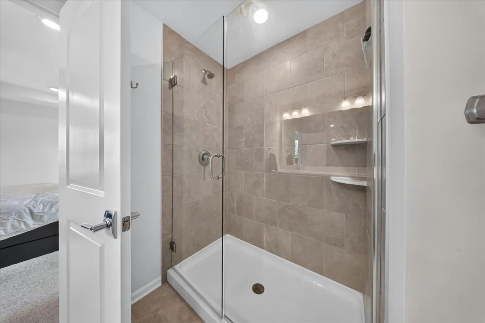2747 Salt Springs Drive Saline Township, MI 48176