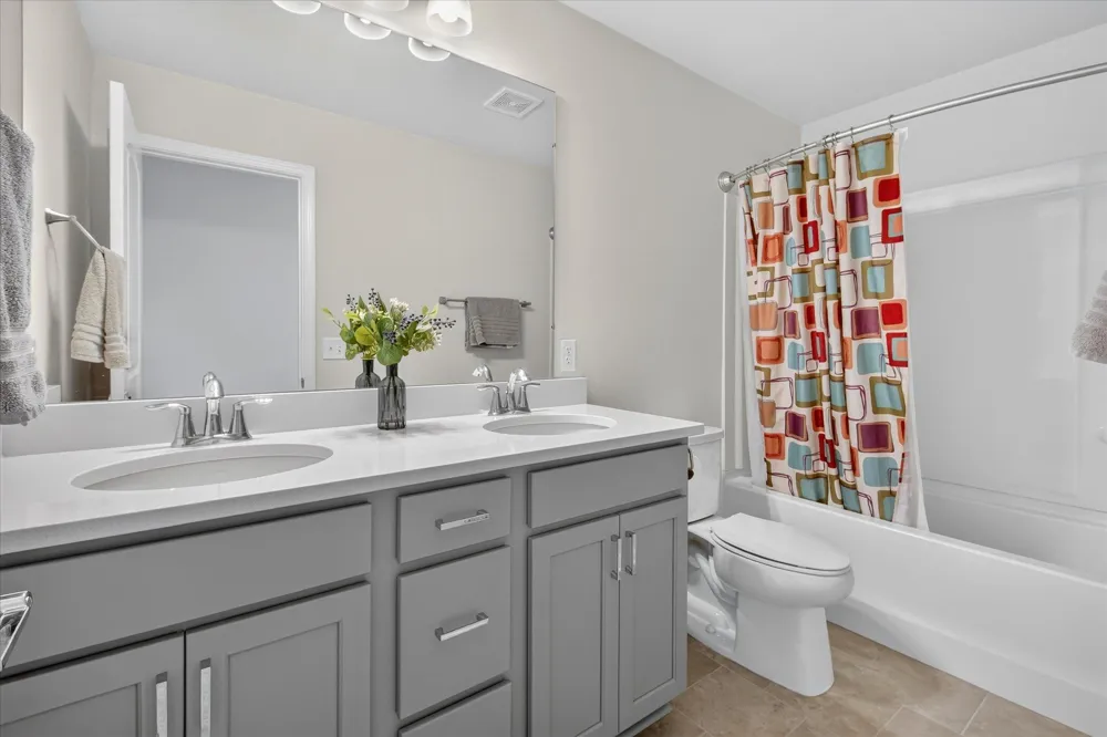 2747 Salt Springs Drive Saline Township, MI 48176
