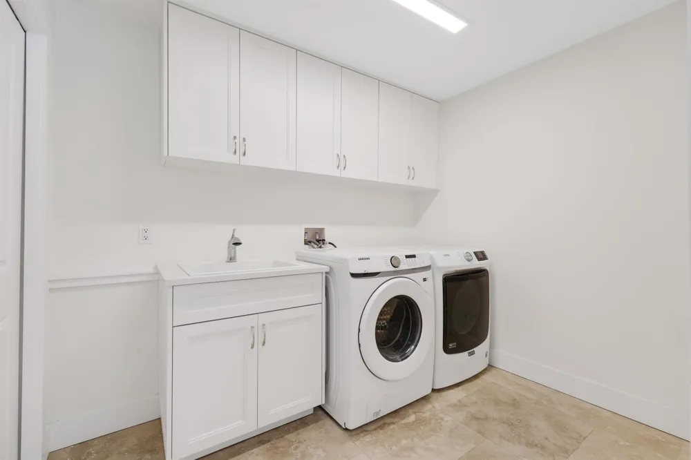 1386 S Atlantic Drive Lantana, FL 33462