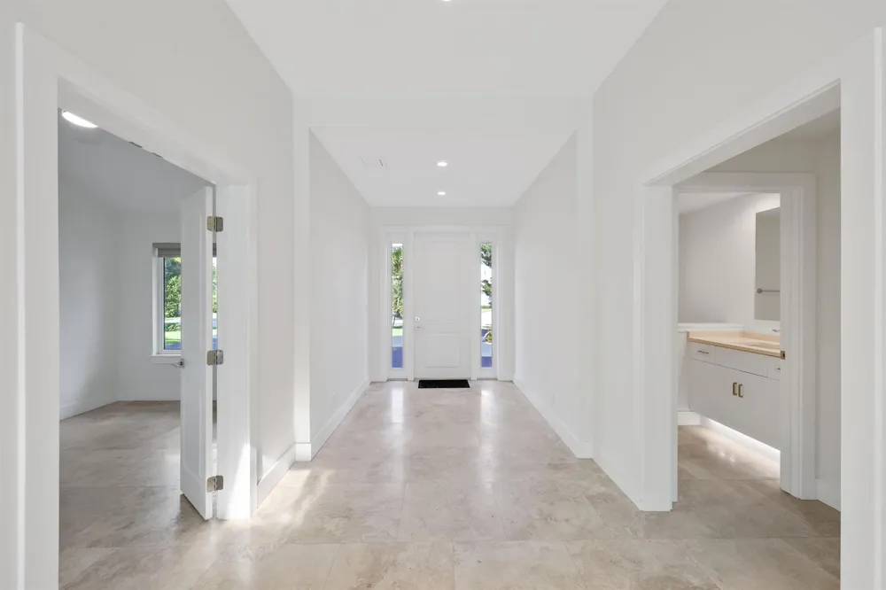 1386 S Atlantic Drive Lantana, FL 33462