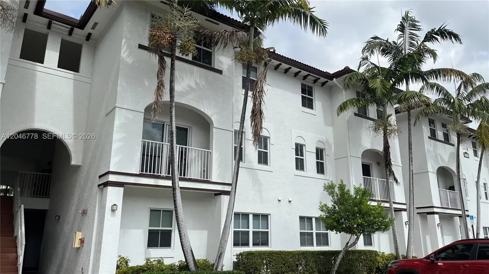 8850 NW 97th Ave #205 Doral, FL 33178