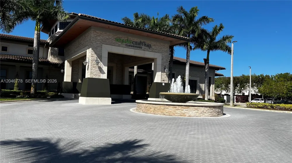 8850 NW 97th Ave #205 Doral, FL 33178