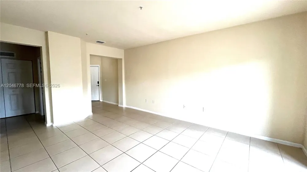 8850 NW 97th Ave #205 Doral, FL 33178