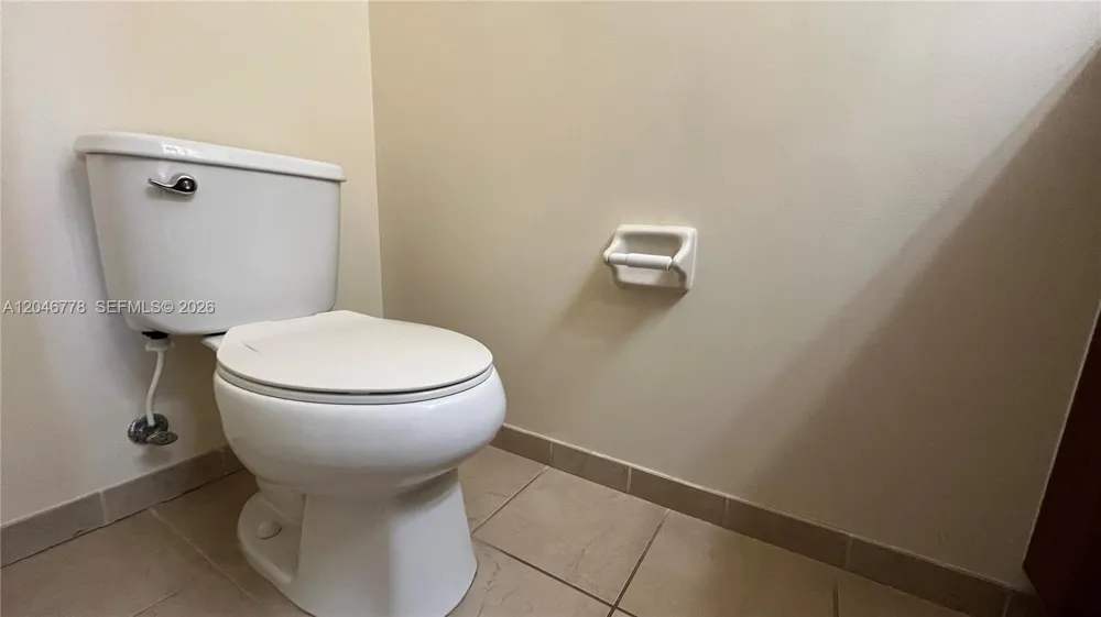8850 NW 97th Ave #205 Doral, FL 33178