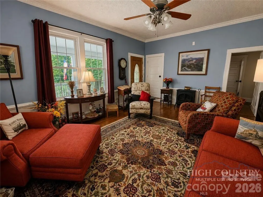 9216 Nc Highway 194 Highway Lansing, NC 28643