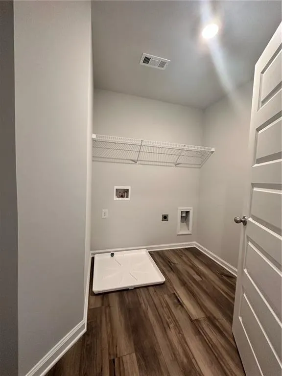 454 Sterling Creek Way Loganville, GA 30052
