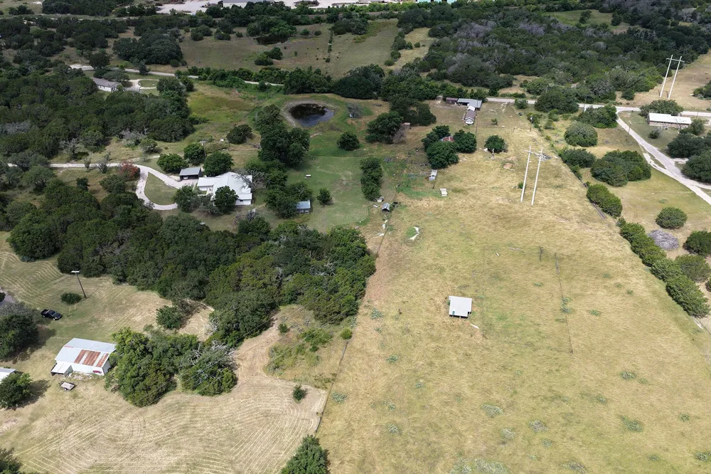 1272 County Road 2102 Lometa, TX 76853
