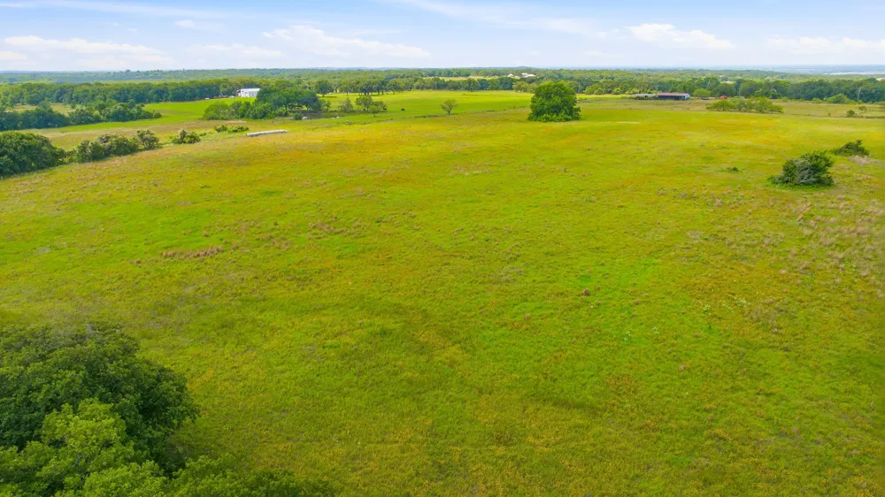 Hcr 1439 #28 Acres Covington, TX 76636