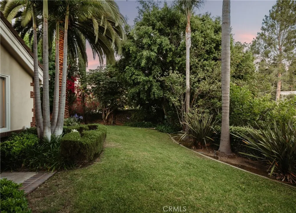 10711 Rockhurst Avenue North Tustin, CA 92705