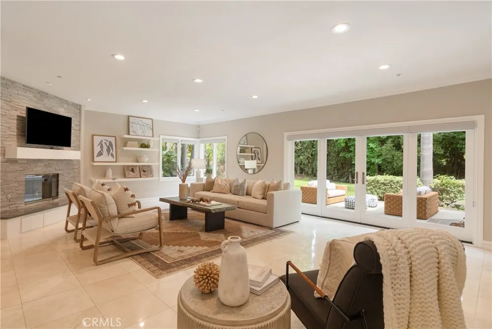 10711 Rockhurst Avenue North Tustin, CA 92705