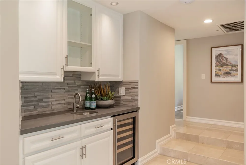 10711 Rockhurst Avenue North Tustin, CA 92705