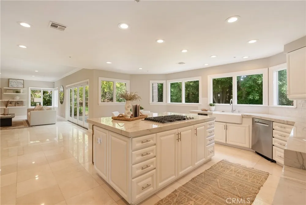 10711 Rockhurst Avenue North Tustin, CA 92705