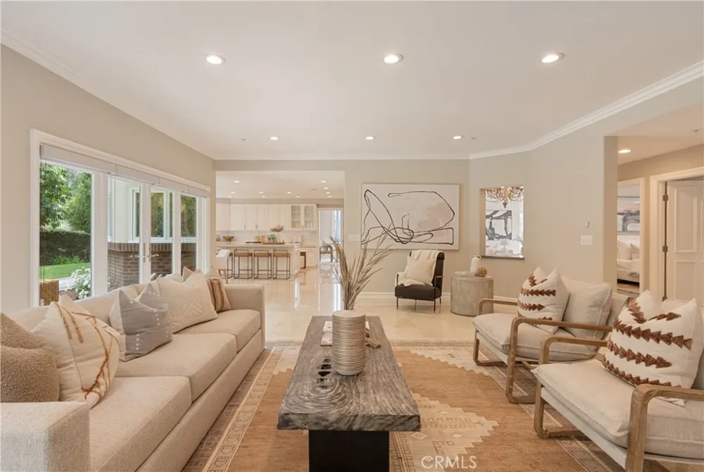 10711 Rockhurst Avenue North Tustin, CA 92705