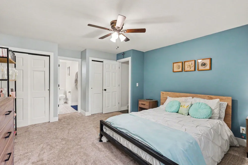 2932 S Maple Island Road Sullivan Township, MI 49451